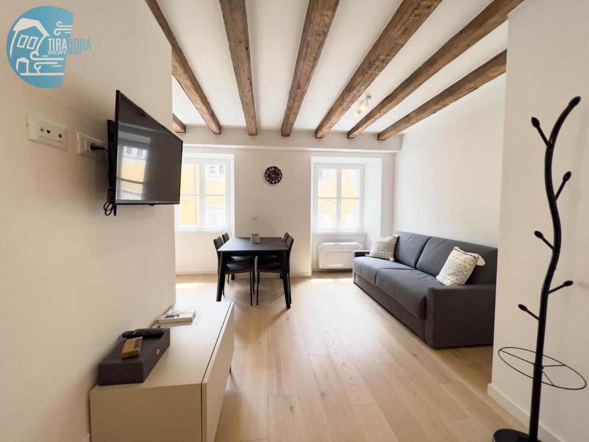 Cavana 10 Tirabora Short Rent Trieste Exterior foto